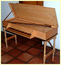 Portable Italian Virginal