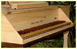 Portable Italian Virginal